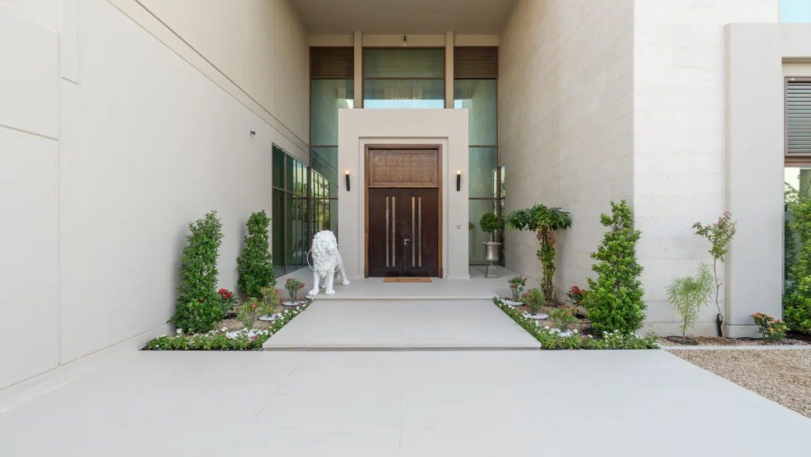 Millennium Estates , Meydan