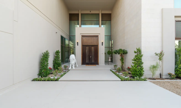 Millennium Estates , Meydan