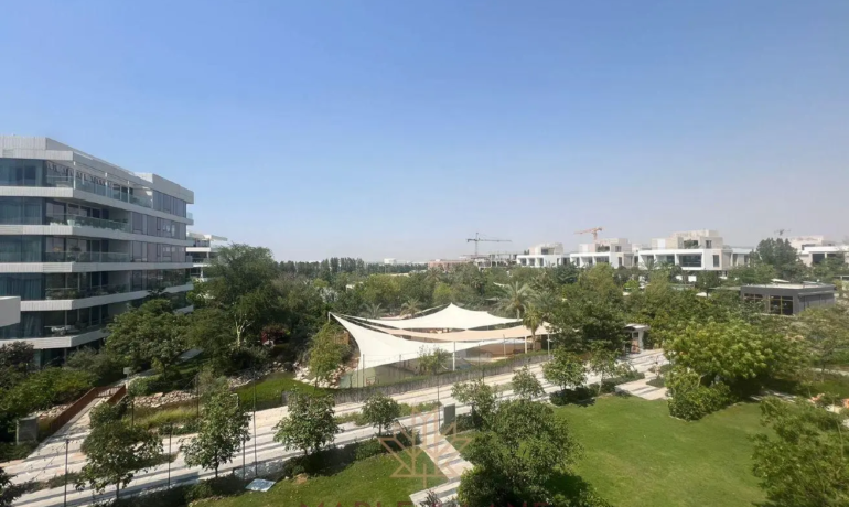 Seventh Heaven, Al Barari