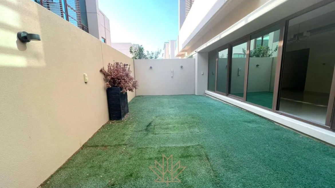 Grand Views, Meydan Gated Community
